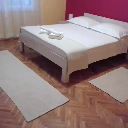 Jordan Apartment Kastela